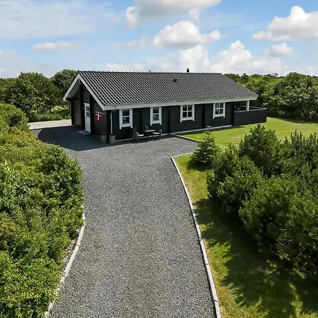 Tatil Evi Lovely In With Wifi Skjern
