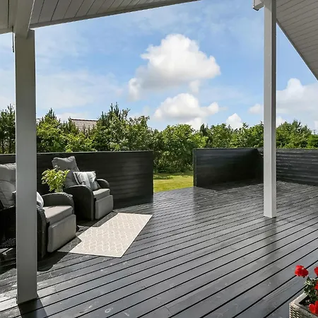 Lovely In With Wifi Ferienhaus